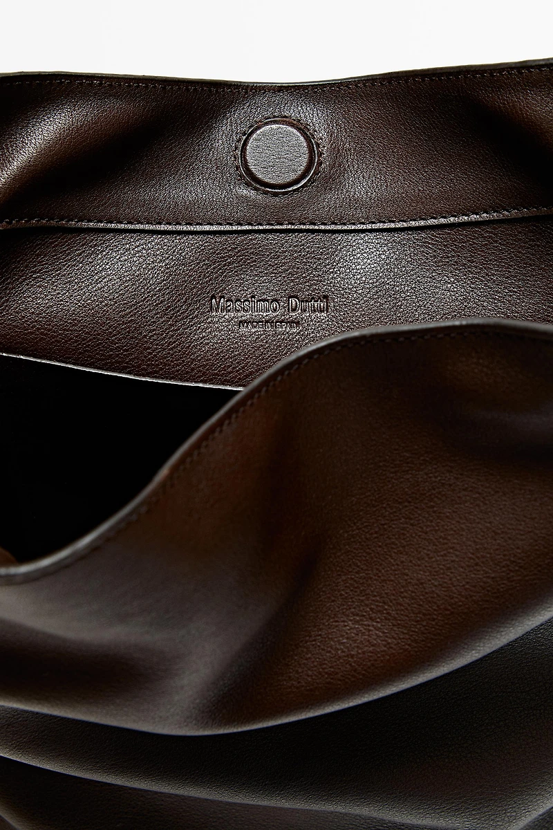 Sac seau en cuir nappa