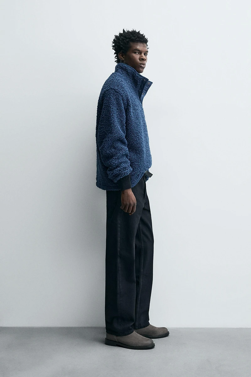 FLEECE SWEATSHIRT WITH SHEARLING EFFECT