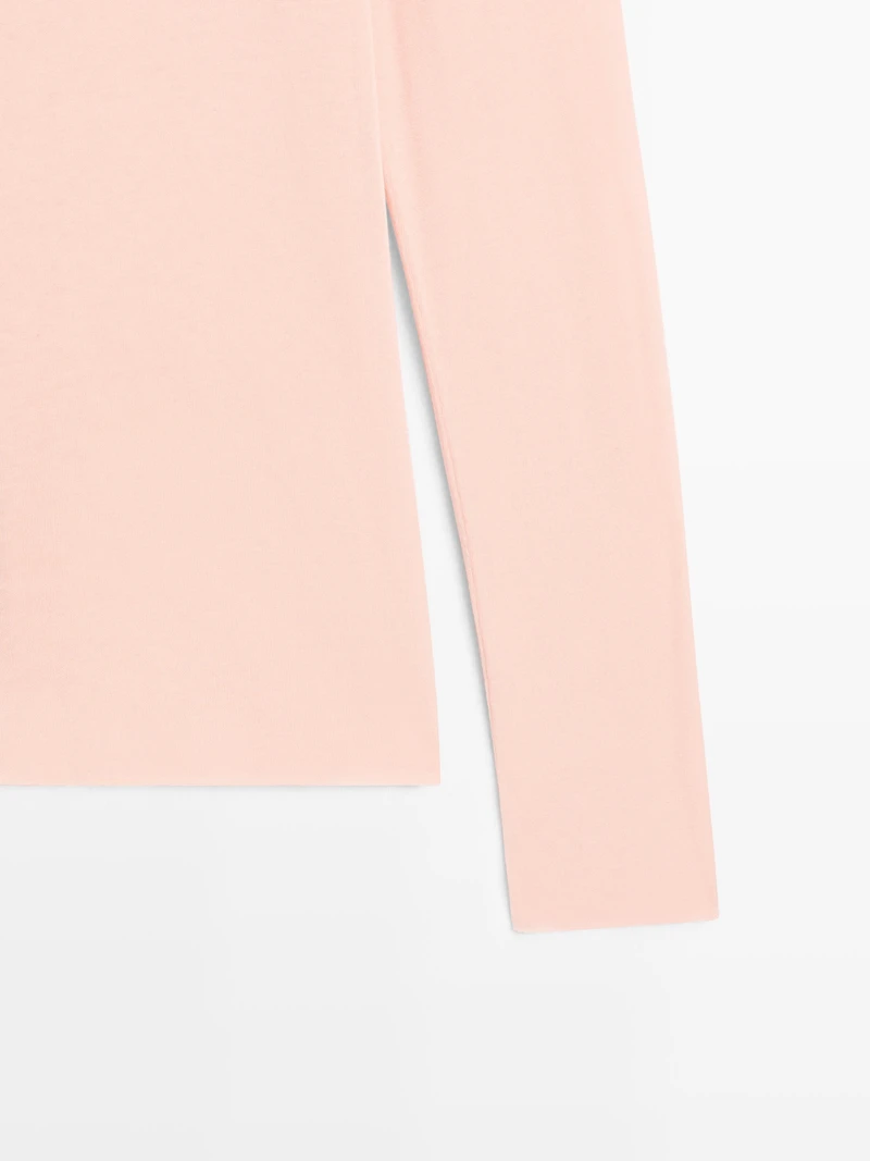 Lightweight long sleeve T-shirt