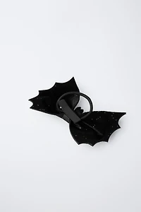 VELVET BAT WING SCRUNCHIE