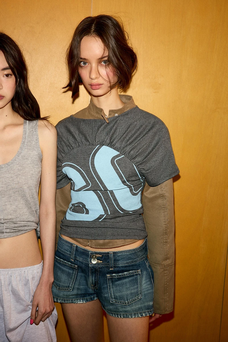 T-SHIRT À PLIS ET NUMÉRO