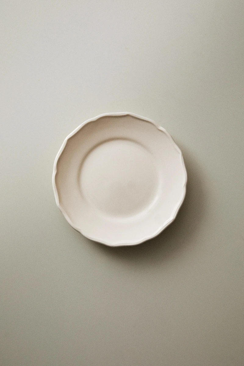 EARTHENWARE SIDE DISH WITH RAISED-DESIGN EDGE