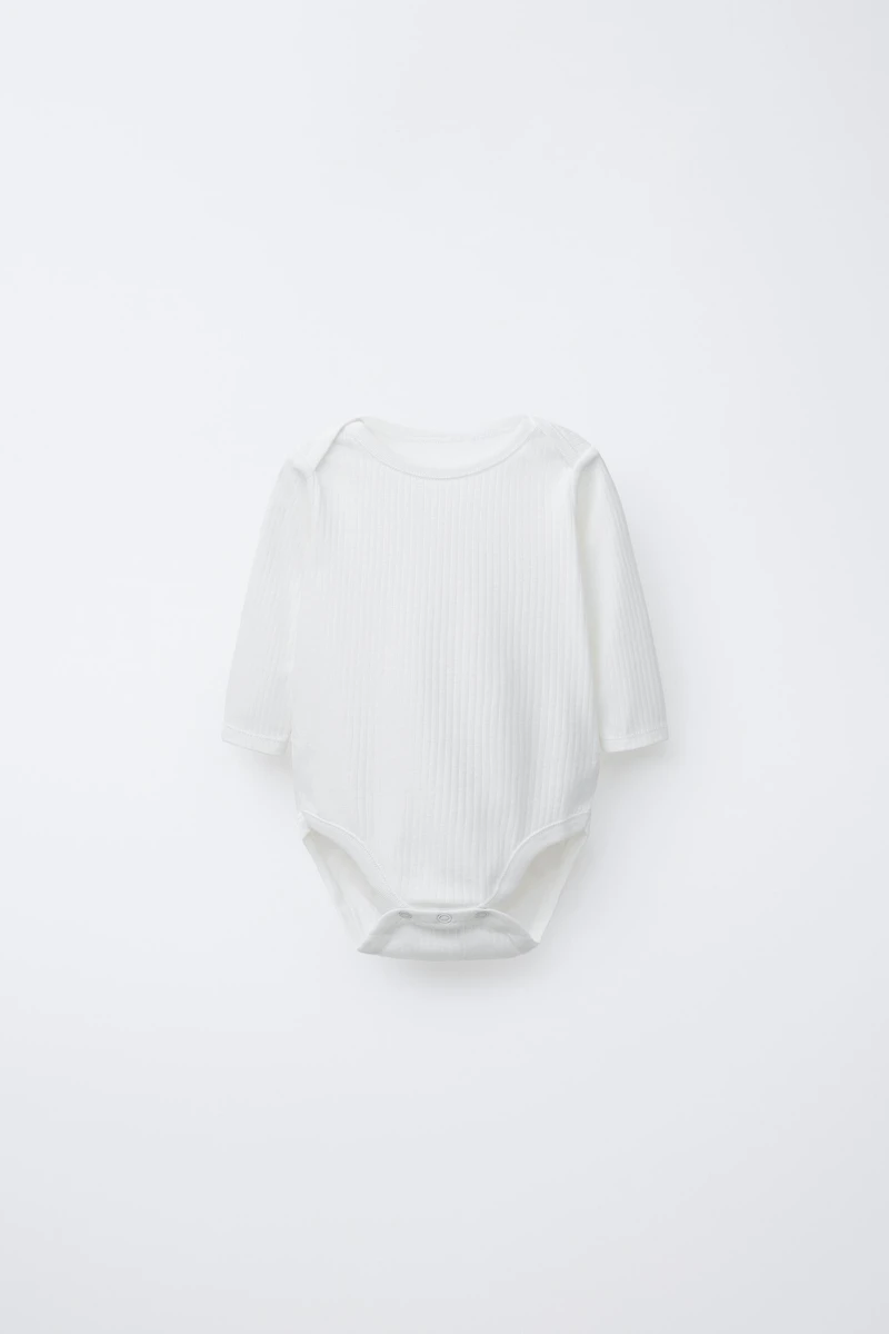 6 MONTHS-3 YEARS/ THREE-PACK OF LONG SLEEVE BODYSUITS