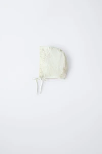 EMBROIDERED FLOWER BONNET