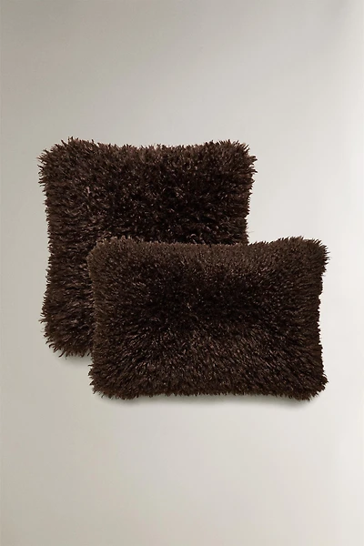 FAUX FUR SCALLOPED THROW PILLOW COVER