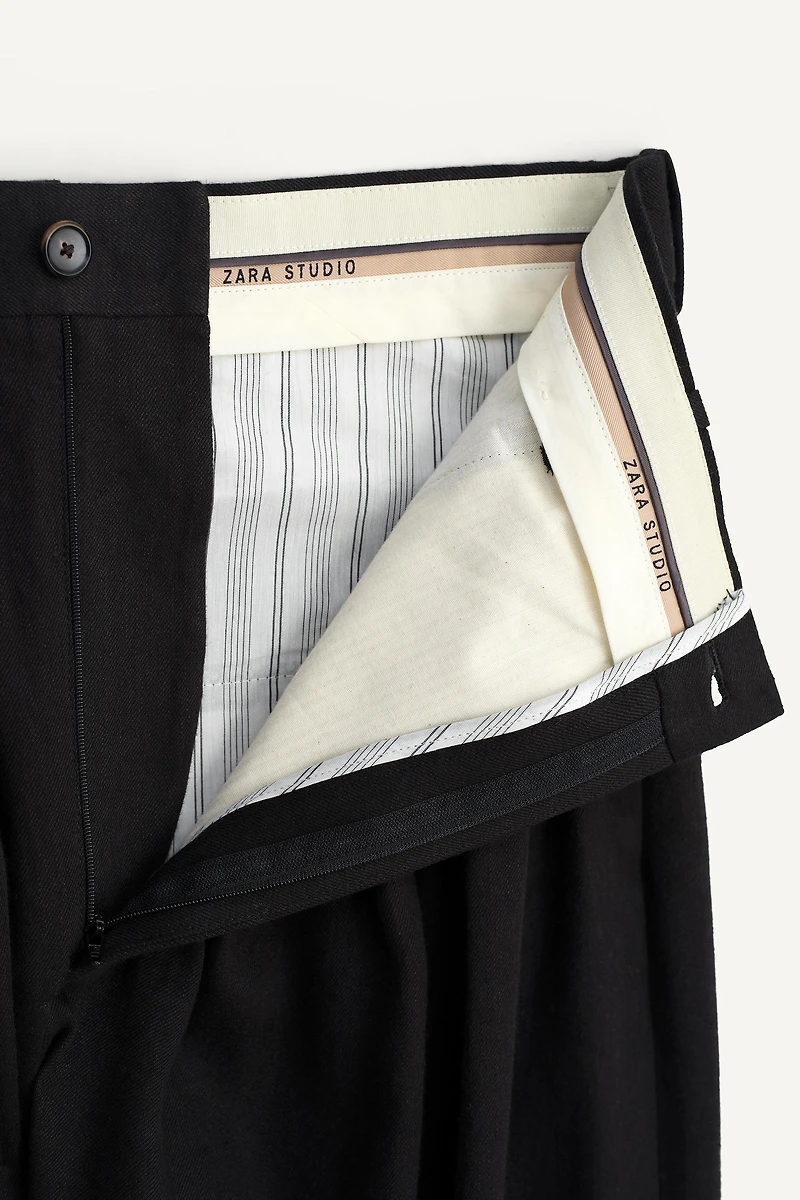 PANTALON PLISSÉ DE COSTUME EN LIN ET LYOCELL