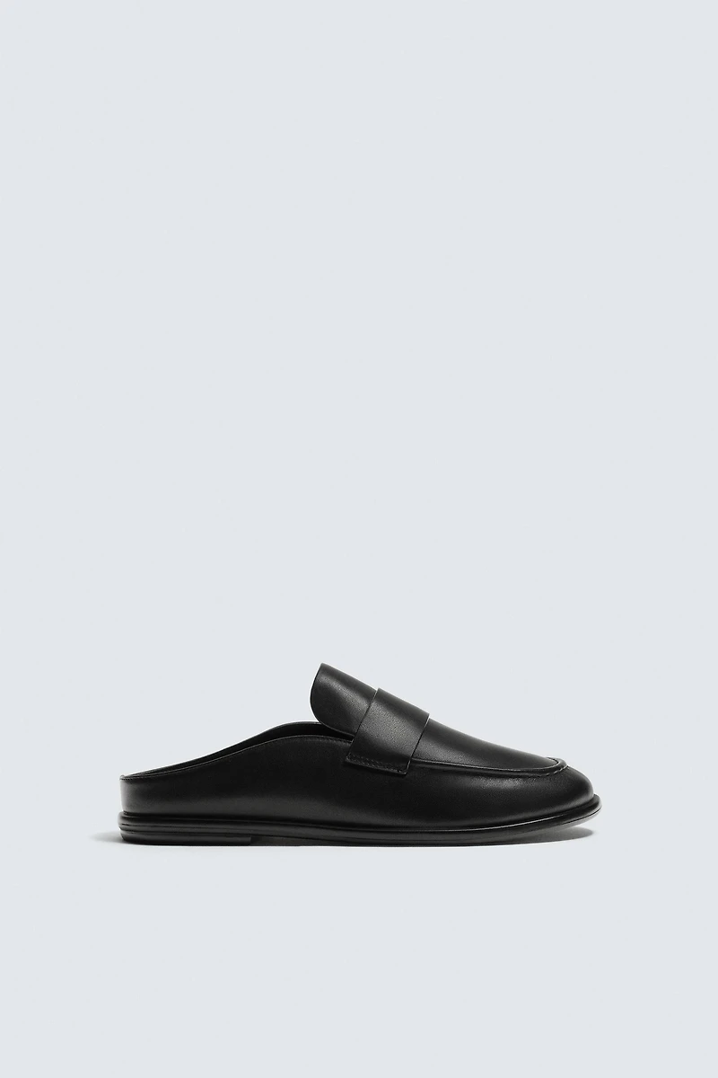 MOCASSINS OUVERTS À L'ARRIÈRE EN CUIR