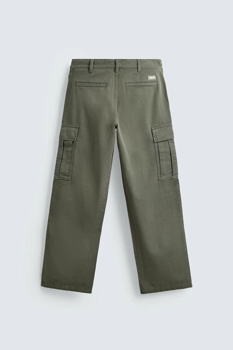 STRAIGHT FIT CARGO PANTS