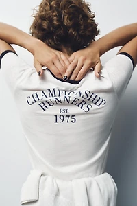 FLAMÉ TEXT T-SHIRT