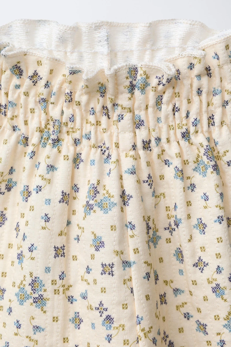 FLORAL TEXTURED PANTS