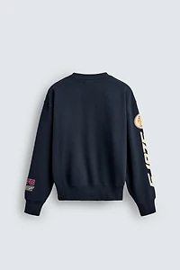 CREW NECK PATCH SWEATSHIRT