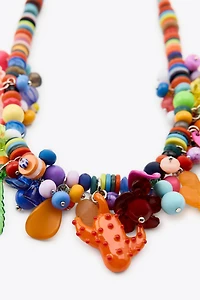 MULTI-COLORED BEAD NECKLACE