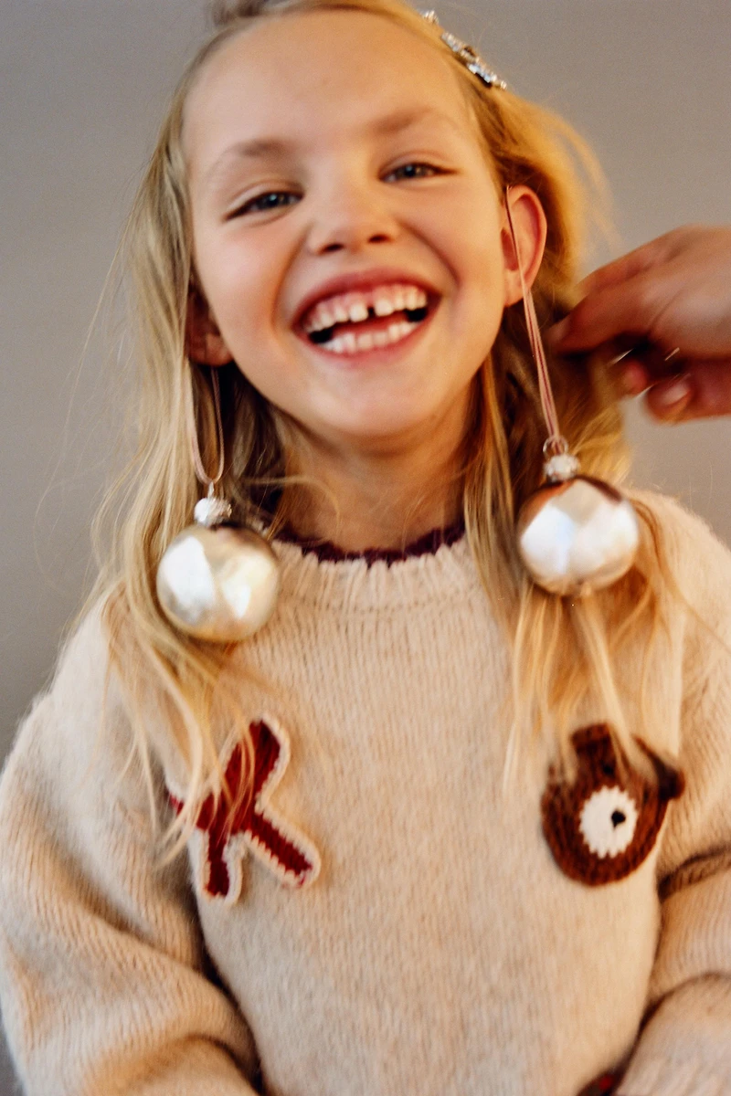 CROCHET PATCH KNIT JUMPER