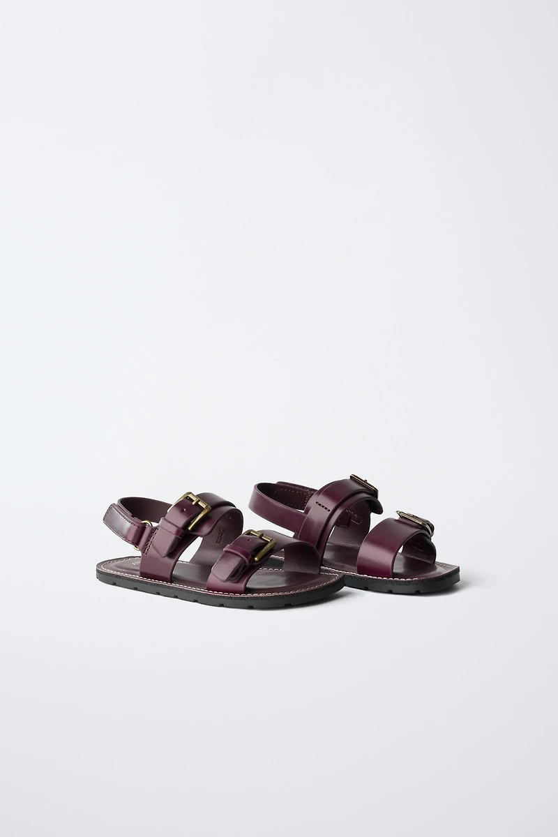 LEATHER SANDALS