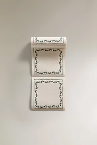 ROLL OF COTTON CHRISTMAS NAPKINS WITH A LEAF DESIGN (SET OF 20)