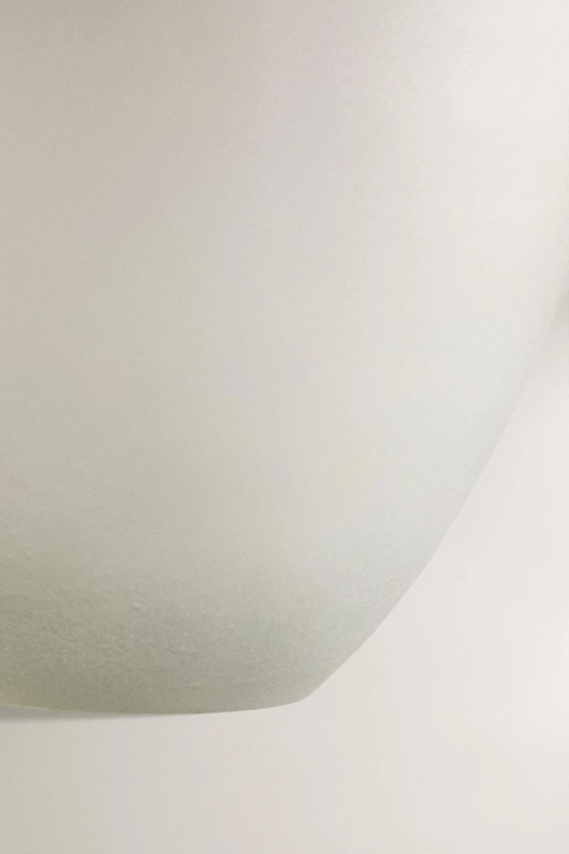 OPAQUE GLASS VASE