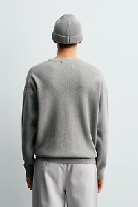 TEXTURED COTTON SWEATER