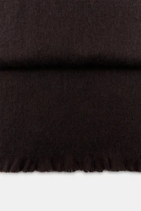 PLAIN FRAYED SCARF