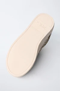 SHINY FLEECE SNEAKERS