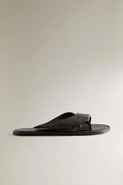 KNOTTED LEATHER SLIDES