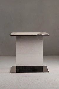 SIDETABLE 05