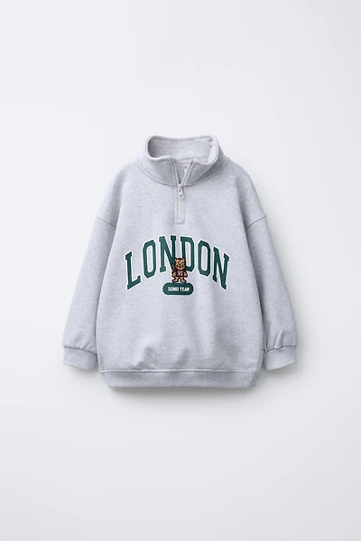 EMBROIDERED BEAR SWEATSHIRT