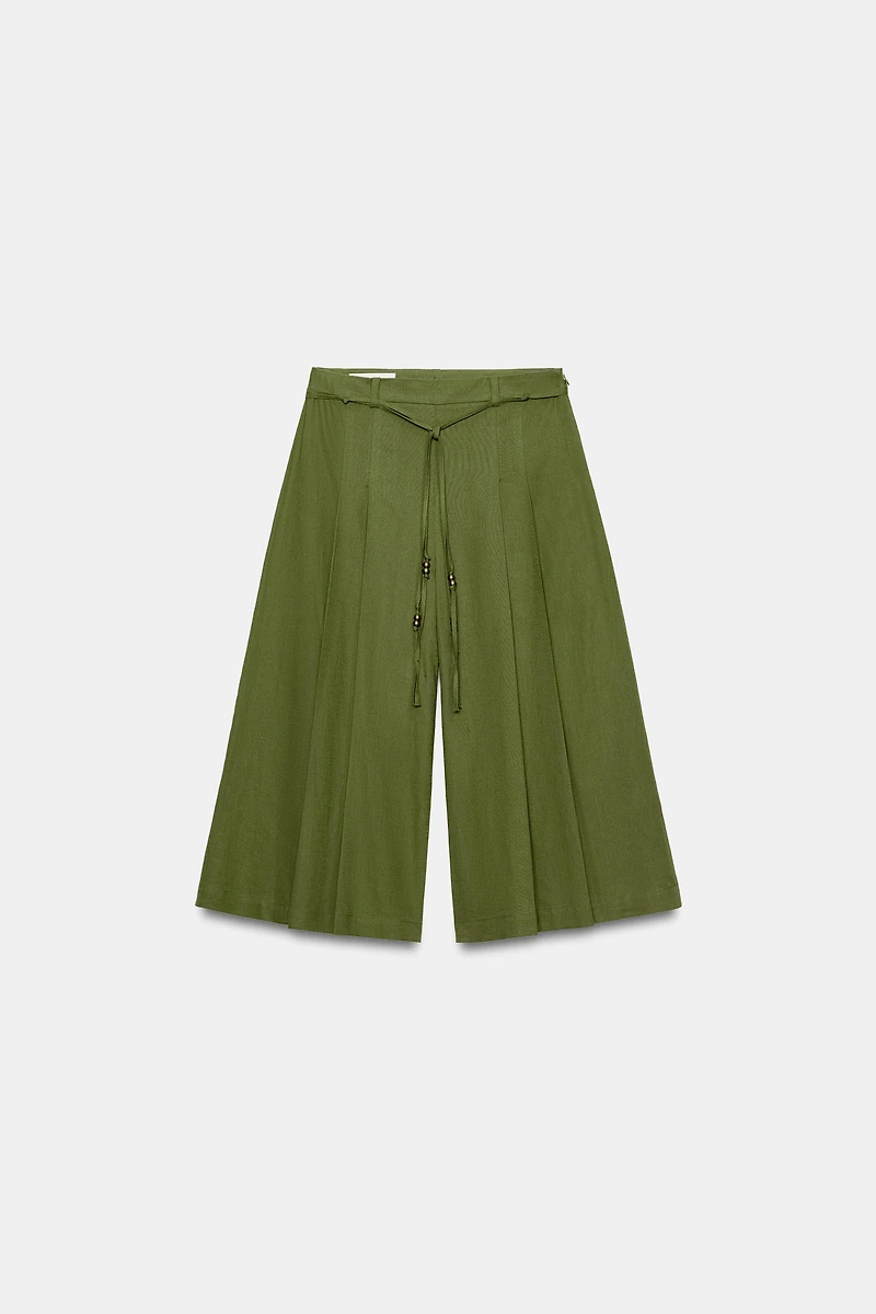 BEADED BELT LONG SHORTS