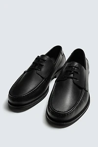LEATHER BOAT SHOES