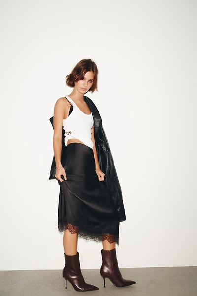 STILETTO HEELED ANKLE BOOTS