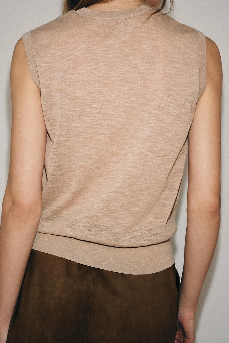 EXTRA-FINE WOOL KNIT TOP