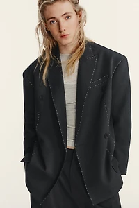 OVERSIZED BLAZER WITH CONTRAST STITCHING