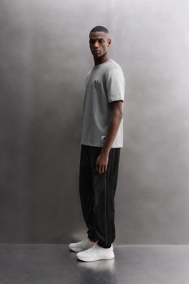 T-SHIRT COLOR BLOCK BRODÉ