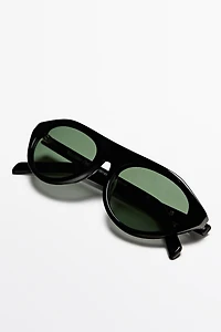 Oval sunglasses