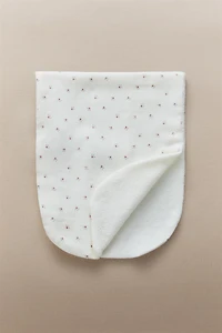 KIDS' SHOULDER BIB WITH FLORAL DESIGN