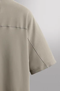 TECHNICAL PIQUÉ TEXTURE T-SHIRT