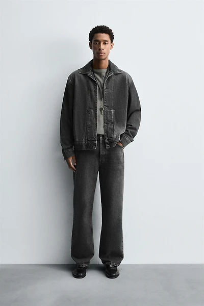 STRAIGHT FIT JEANS