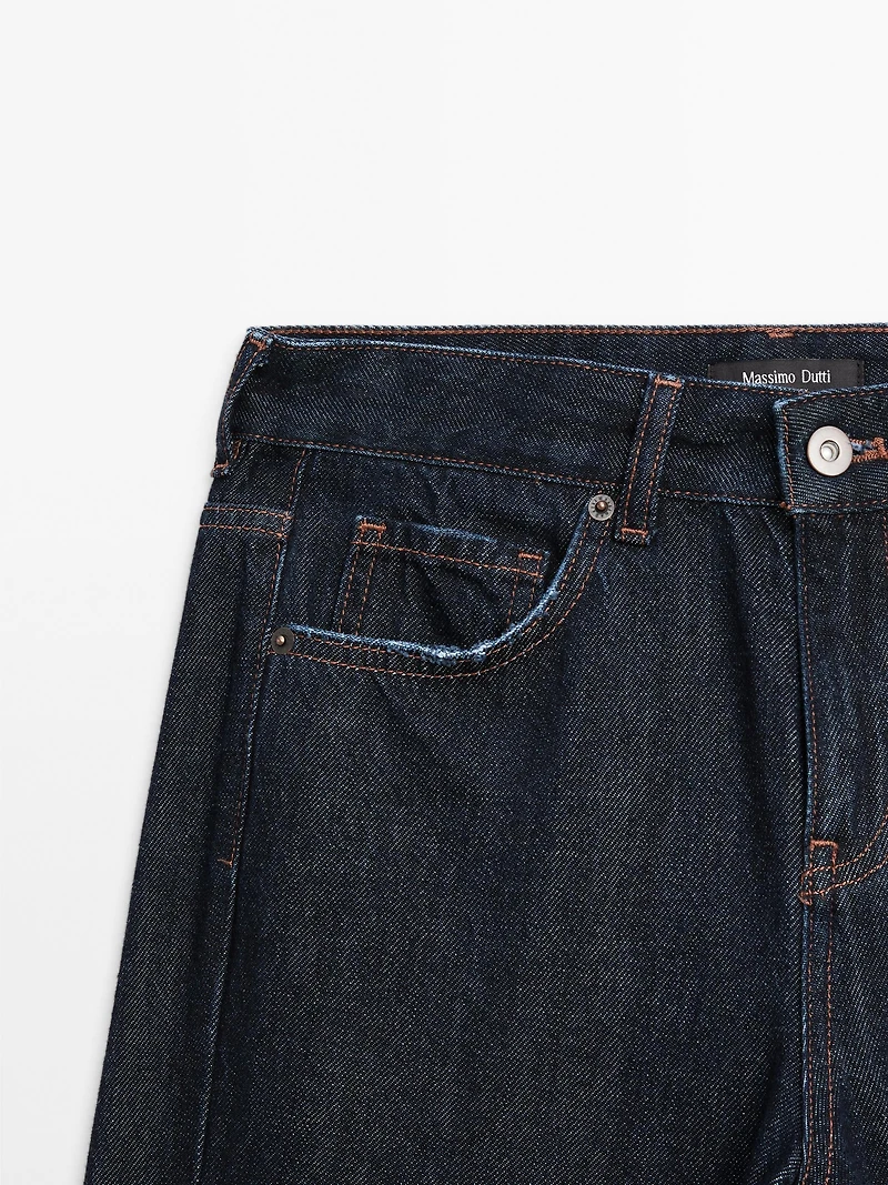 Mid-rise straight-leg jeans