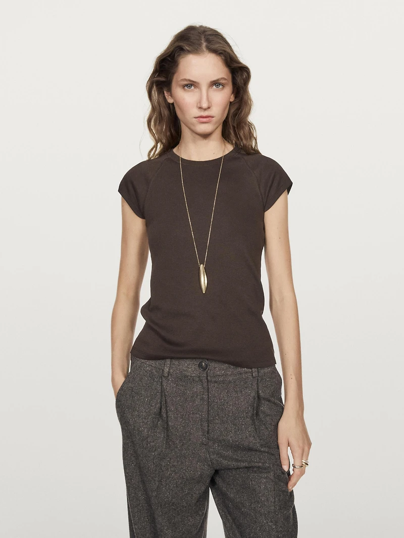 Cotton T-shirt with short raglan sleeves