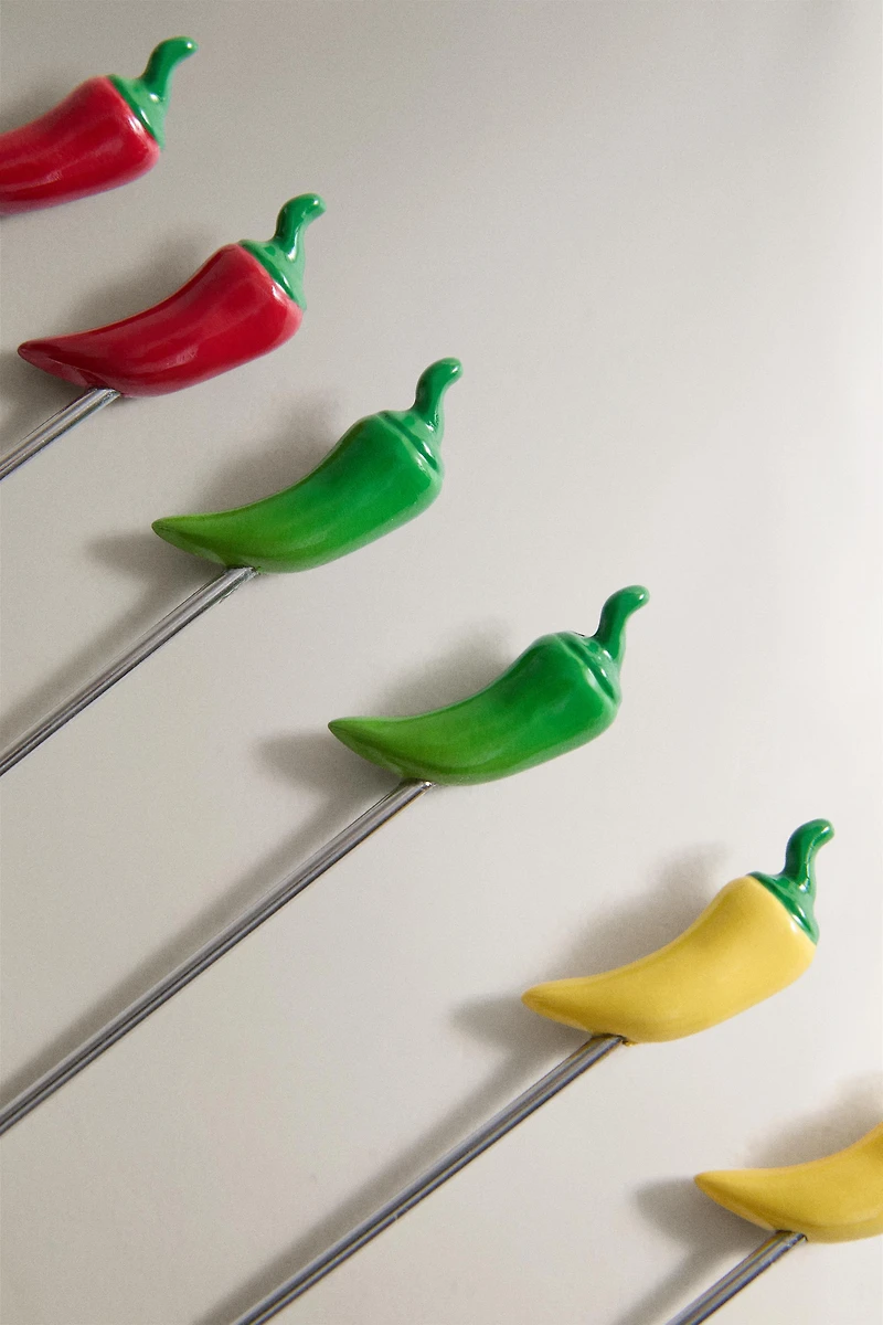 CHILI PEPPER APERITIF PICKS PACK