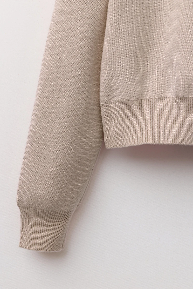 CARDIGAN WITH DETACHABLE FAUX FUR COLLAR