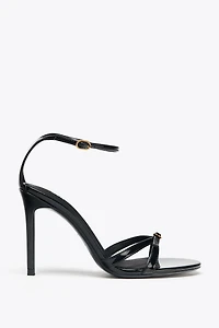 SANDALES À TALONS HAUTS ET BOUCLE