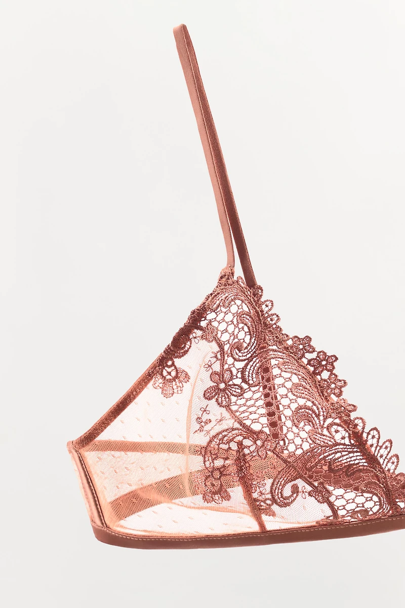 EMBROIDERED TRIANGLE BRA
