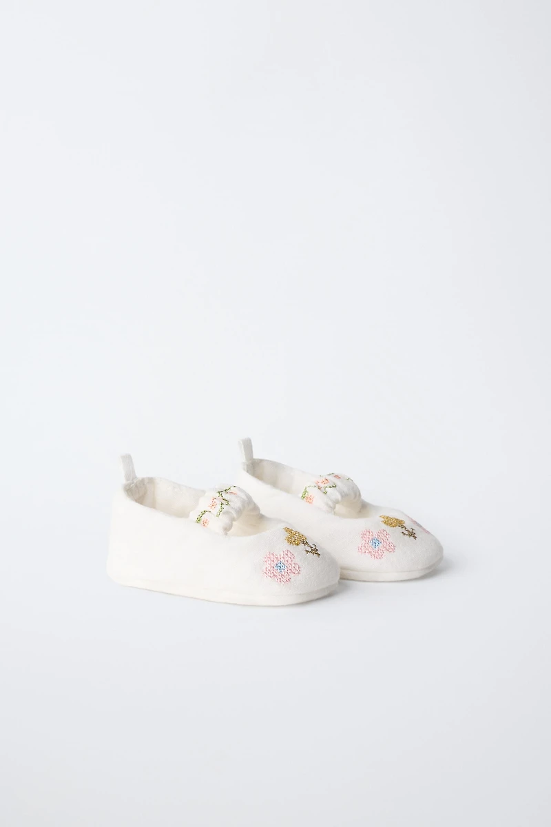 EMBROIDERED COTTON BOOTIES