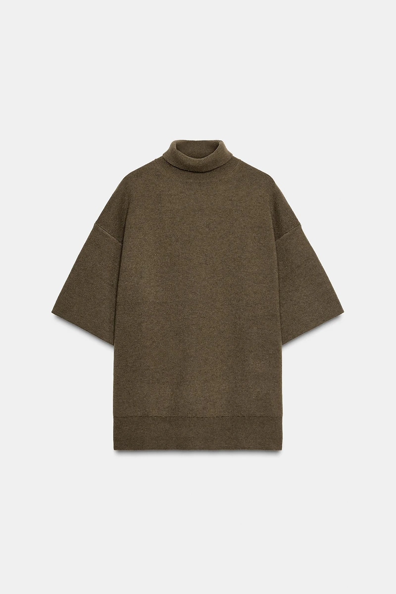 OVERSIZED WOOL SWEATER WITH HIGH NECK