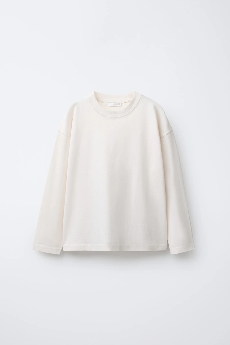 LOT DE TROIS HAUTS UNIS