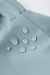 BLOUSON GOMMÉ DÉPERLANT