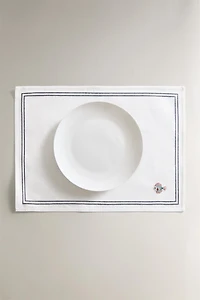 EMBROIDERED FISH PLACEMAT