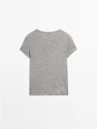 Short sleeve T-shirt with double trim