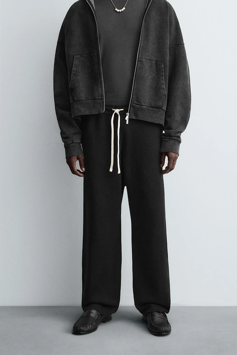 TEXTURED KNIT PANTS