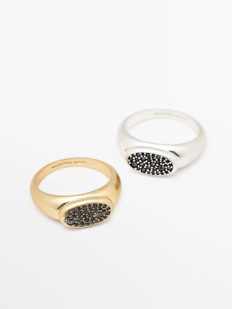 Rhinestone ring set